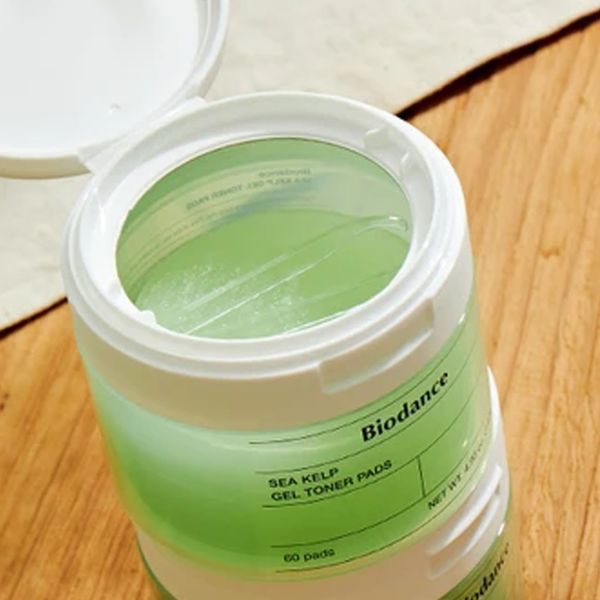 Гелеві тонер-пади для заспокоєння та балансу шкіри Sea Kelp Gel Toner Pads Biodance 60шт 1781429045798 фото